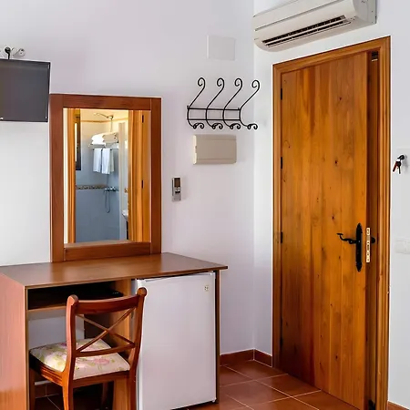 Апартаменты Loft Aire Con Aire Acondicionado Garaje Y Terraza No Tiene Cocina Кониль-де-ла-Фронтера